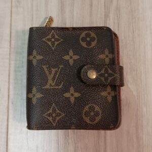 Louis Vuitton Brown Monogram Wallet